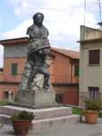 Borgo Tossignano monumento a andrea costa
