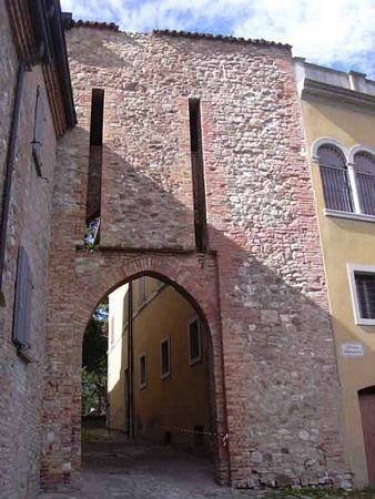 Montescudo Montecolombo