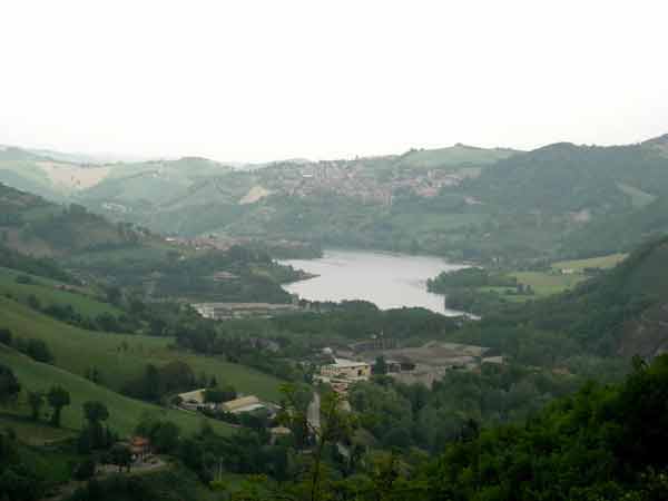 sassocorvaro_lago